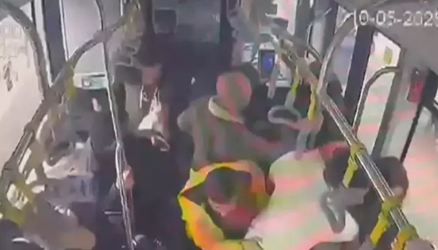 Metrobüs kazasının yeni görüntüsü ortaya çıktı