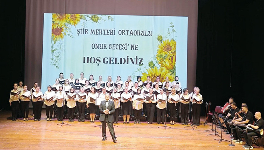 Şiir Mektebi’nin ‘Veliler Korosu’