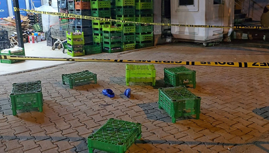 Ataşehirde dairede doğalgaz parlaması: Panikleyip 7nci kattan atladı