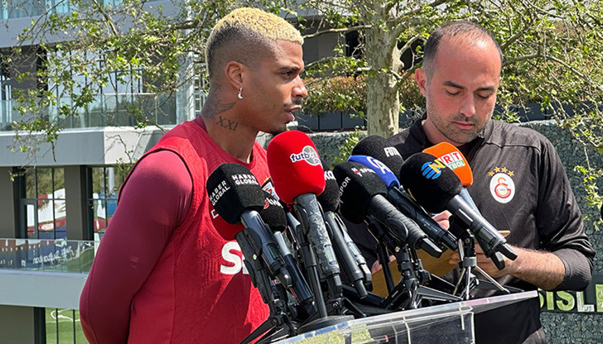 Galatasarayda Lemina’dan Osimhen ve transfer açıklaması Victorun burada kalmasını isteyecektir ama...