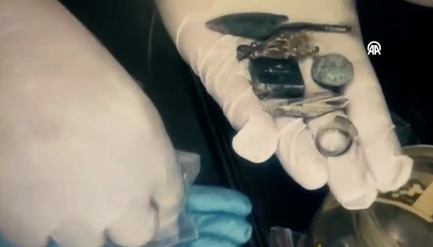 Tarihi eser niteliğinde 3 bin 127 sikke ve 110 tarihi obje ele geçirildi