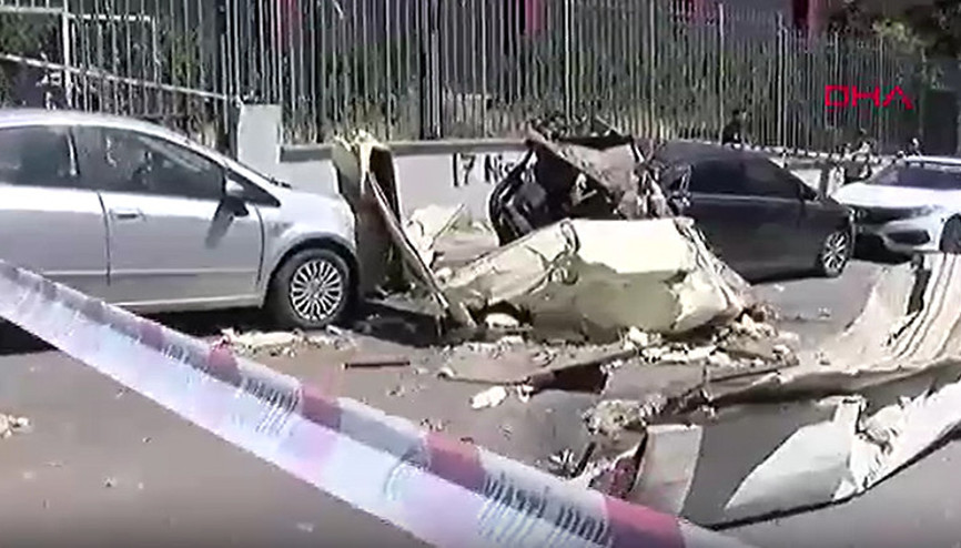 Bağcılarda fabrikada buhar kazanı patladı 1 kişi yaralandı Bağcılarda fabrikada buhar kazanı patladı 1 kişi yaralandı