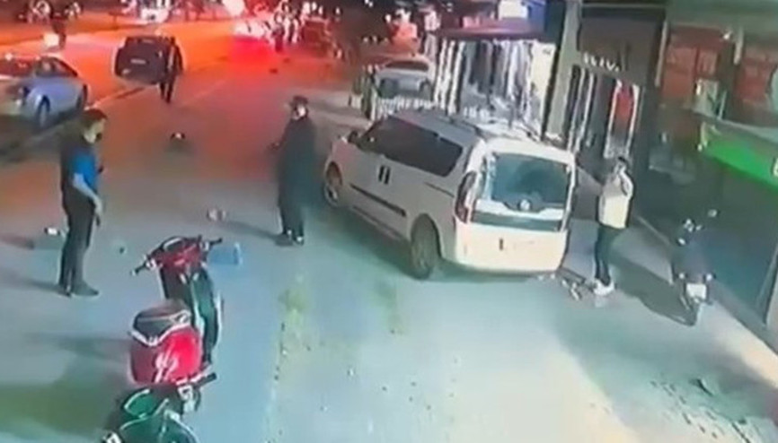 JASAT dedektifi aynada fark edip yakaladı... Berberdeki tıraş cezaevinde bitti JASAT dedektifi aynada fark edip yakaladı... Berberdeki tıraş cezaevinde bitti