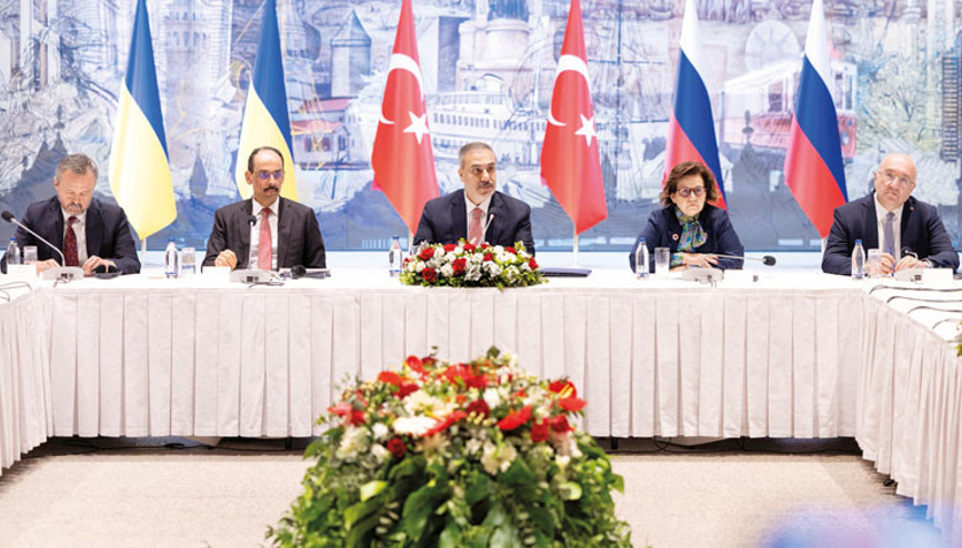 Dolmabahçe görüşmelerinden... Ukrayna masasından esir takası çıktı Dolmabahçe görüşmelerinden... Ukrayna masasından esir takası çıktı