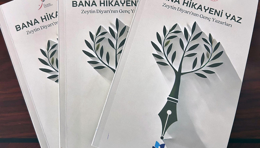 Derikte öğrencilerin hikayeleri kitaplaştırıldı Derikte öğrencilerin hikayeleri kitaplaştırıldı