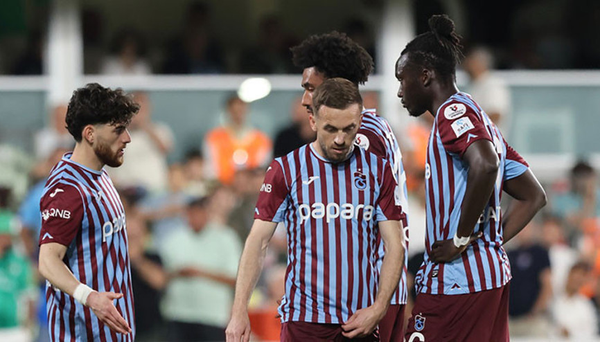 Trabzonspor, şampiyonluk sonrası düşüşte