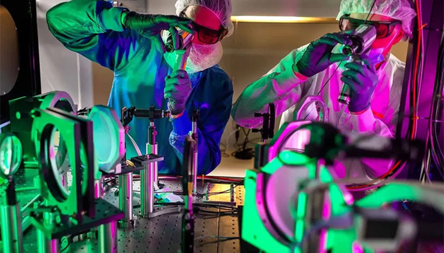 Akılalmaz büyüklük, akılalmaz hız: Dünyanın tüm elektriğinin 100 katından fazla ve sadece 25 kentilyon saniye