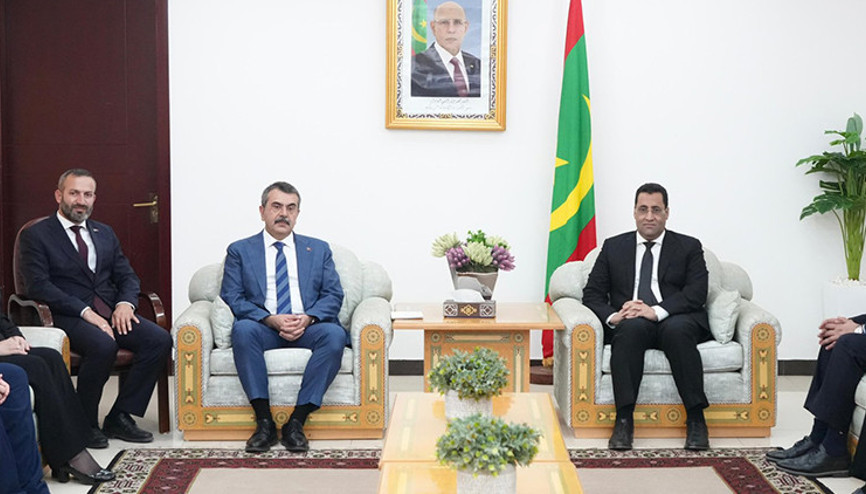 Bakan Tekin, Moritanya Başbakanı Djay ile bir araya geldi