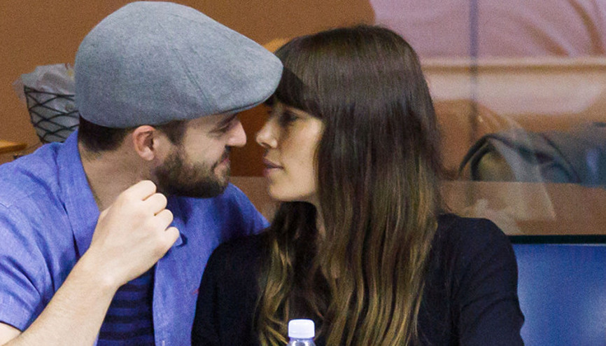 Ne büyük bir aşkla evlenmişlerdi... Ünlü çiftin 13 yıllık evliliği sallantıda: Mutluymuş gibi görünmek için zorla gülümsüyorum