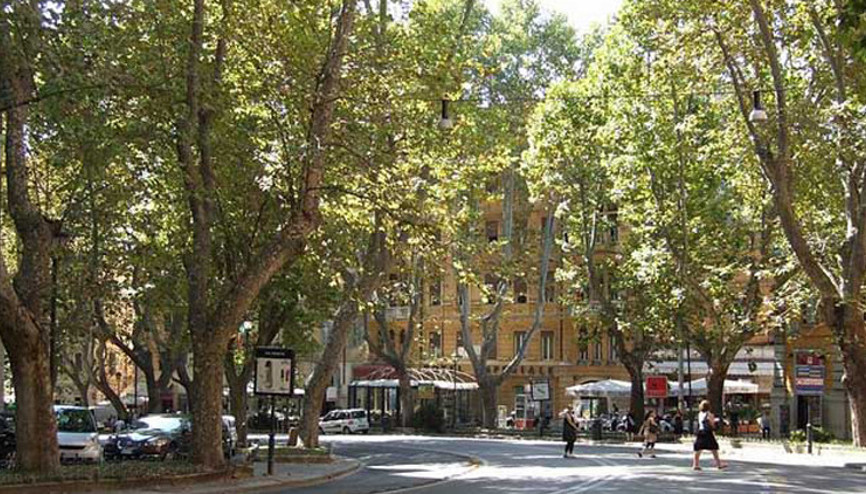 Roma’da ilginç olay Bir turist, skuteri ile tarihi eser taşırken yakalandı