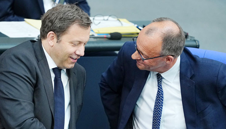 Halk iktidardan memnun değil