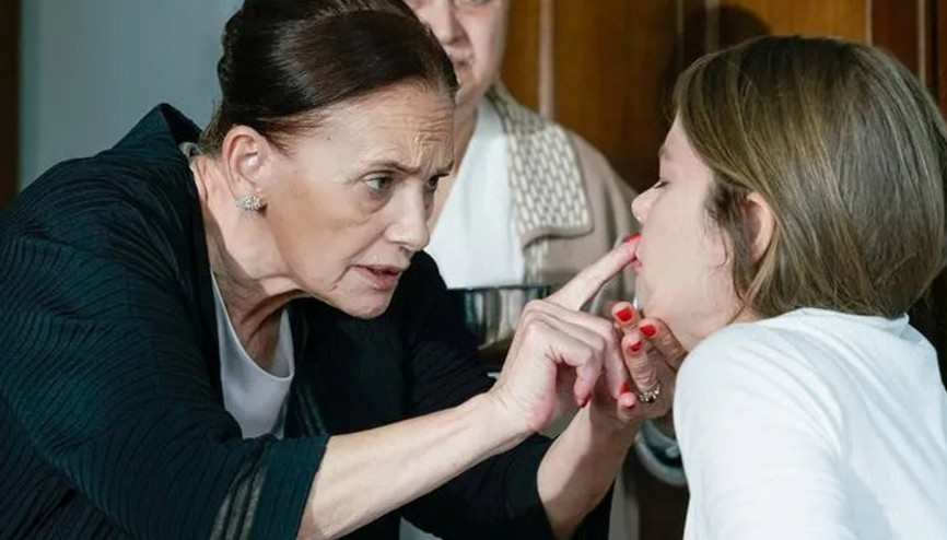 Nur Sürerden Camdaki Kız itirafı