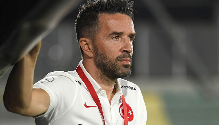 Gökhan Gönül Ümit Milli Takım’daki görevinden ayrıldı