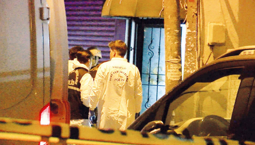 Eğlence mekânına el bombası attılar