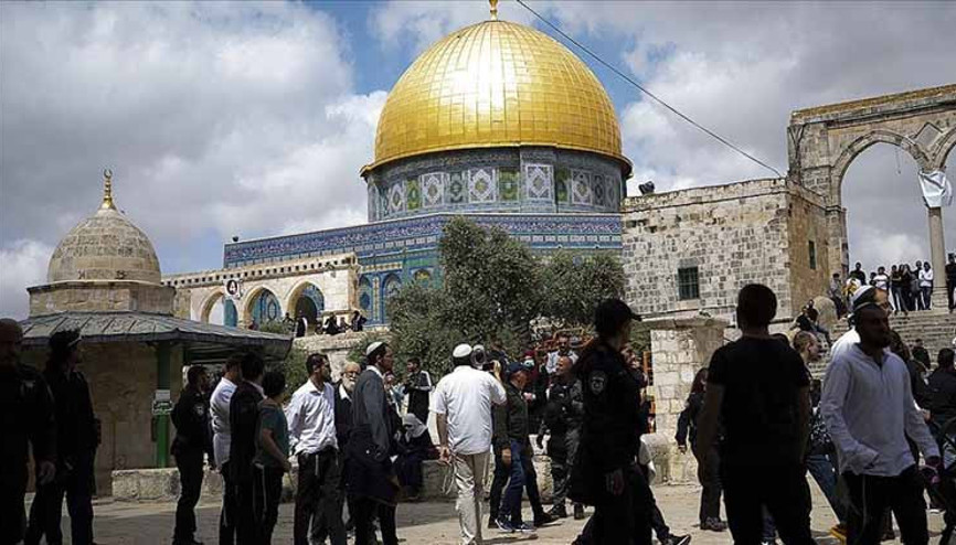 Fanatik Yahudilerden Mescid-i Aksaya baskın
