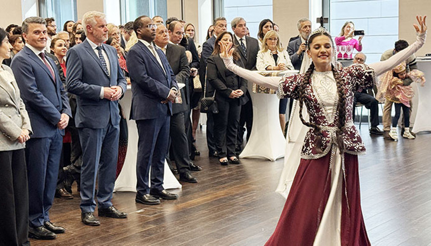 Azerbaycan’ın Bağımsızlık Günü coşkuyla kutlandı