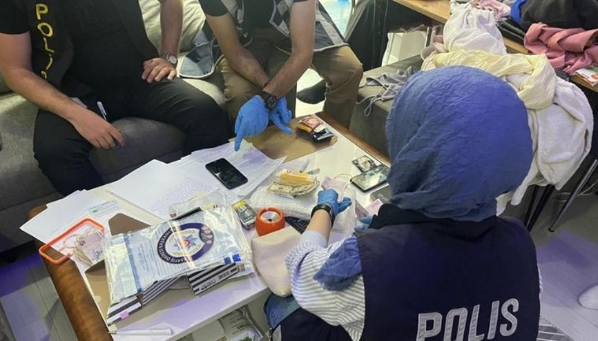 Masaj salonuna fuhuş operasyonu: 3 gözaltı