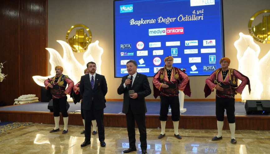 Ödüller sahiplerini buldu