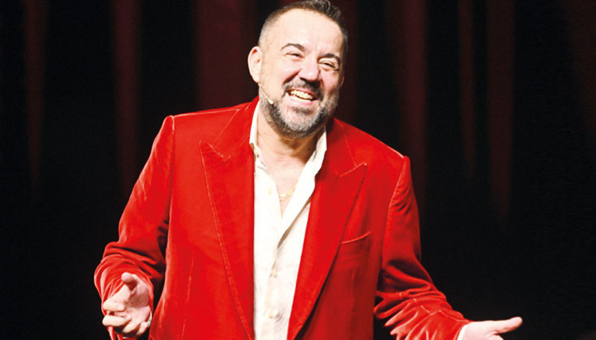 Ata Demirer turneye çıkıyor