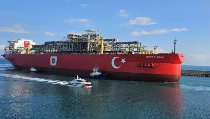 Türkiye’nin ilk yüzer doğal gaz üretim platformu Osman Gazi Filyos Limanı’nda