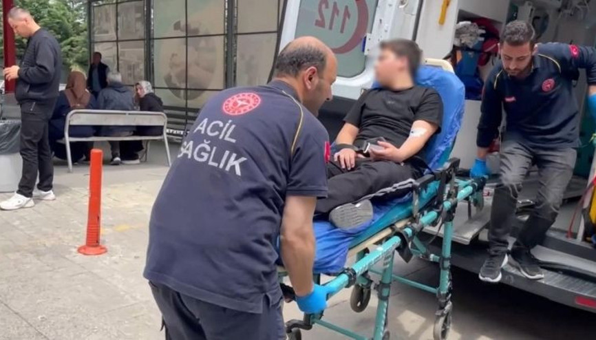 Samsunda 4 öğrenci hastanelik oldu