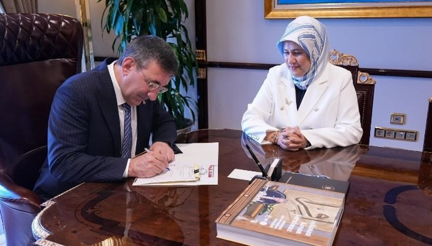 Cumhurbaşkanı Yardımcısı Yılmaz’dan kurban bağışı