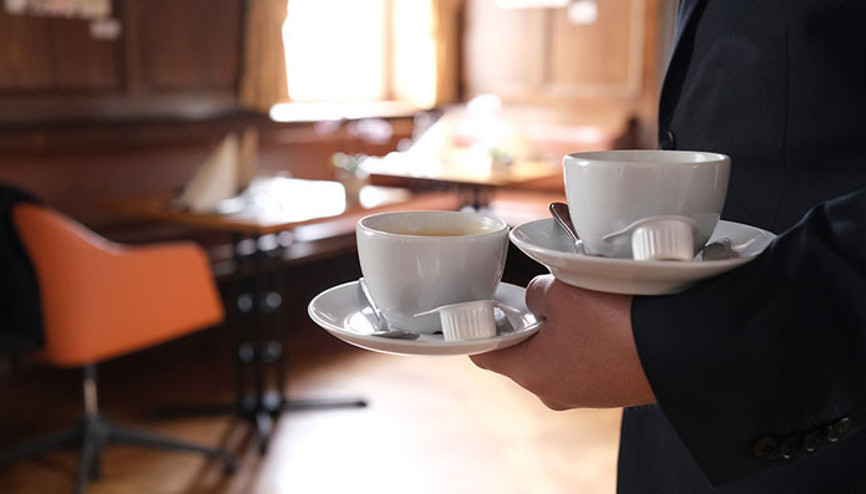 Sabahları bir fincan kahve, iyi gelir...