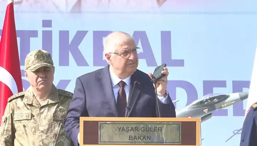 Cumhurbaşkanı Erdoğan, Mehmetçiğin bayramını kutladı