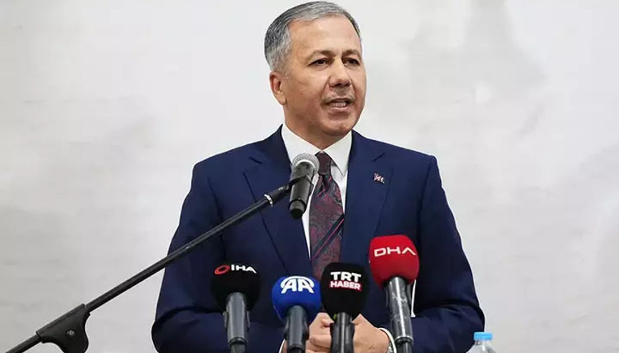 Bakan Yerlikayadan radar açıklaması: İşte arefe günü ceza kesilen araç sayısı