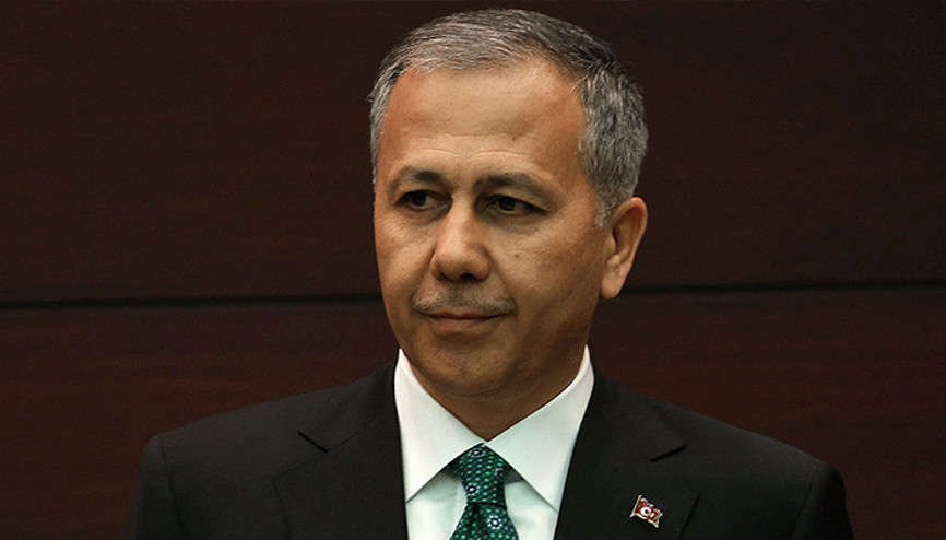 Bakan Yerlikaya, jandarma ve polis teşkilatının bayramını telsizle kutladı