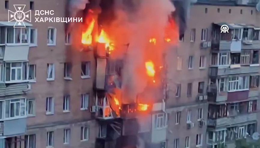 Rusyanın Kharkive düzenlediği saldırıda 3 kişi hayatını kaybetti