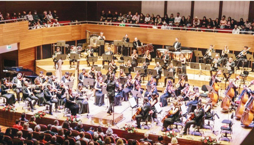 Üniversiteliler klasik müzik dinlesin diye... Askıda biletle konser keyfi