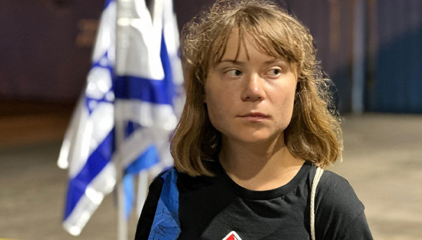 Greta Thunberg kimdir, kaç yaşında Madleen gemisinde bulunan İsveçli aktivist Greta Thunberg sınır dışı edildi İşte İklim aktivisti Greta Thunberg hakkında bilgiler