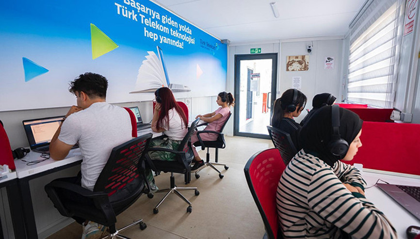 100. Yıl Kütüphaneleri’nden 80 bine yakın öğrenci faydalandı