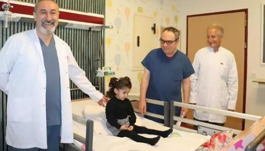 Lavabo açıcı içen çocuk, 2 yıl sonra sağlığına kavuştu