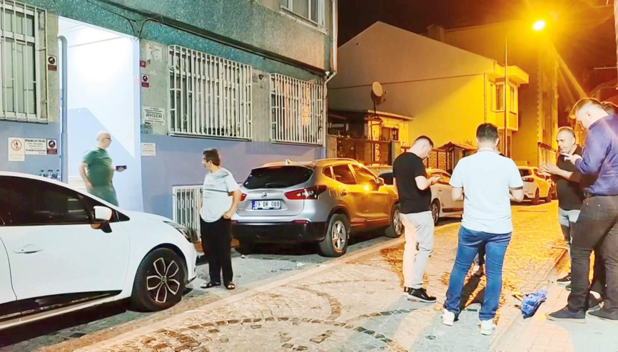 Polis memurunun evinde vahşet