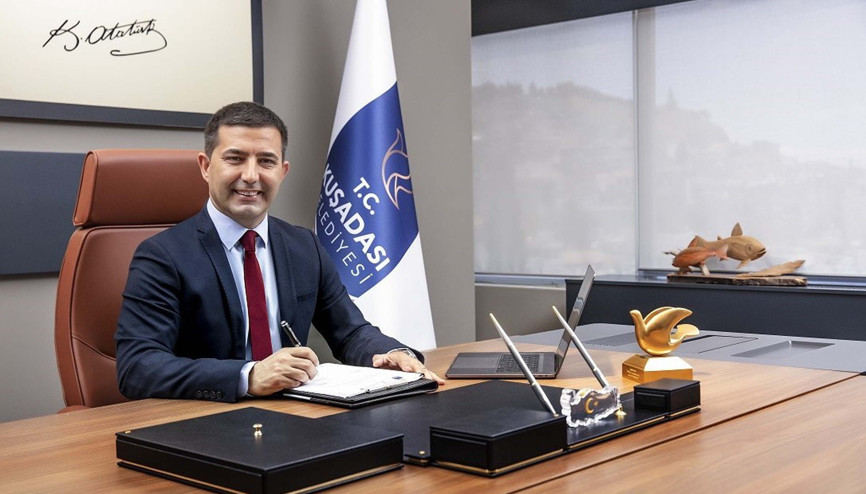 Kuşadasında Belediye Hizmet Kompleksinde ikinci aşamaya geçildi