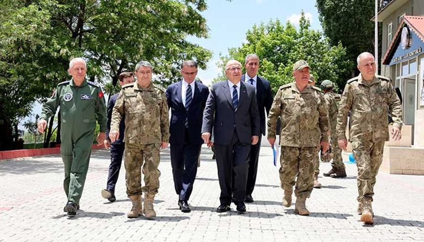 Bakan Güler: İran sınırında güvenlik tedbirleri artırıldı