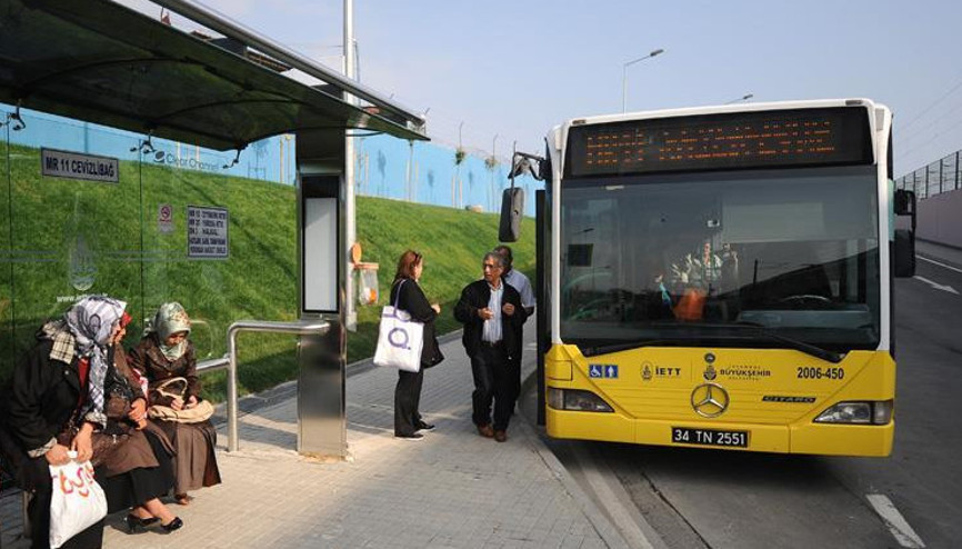 İBB duyurdu: Hafta sonu giriş belgesini gösterene ulaşım ücretsiz olacak