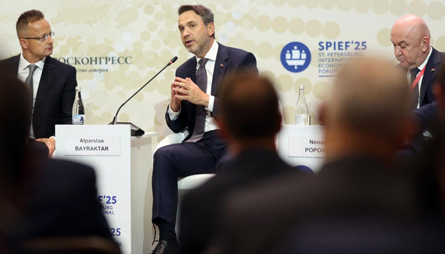 Bakan Bayraktar: 4 milyon konutun ihtiyacını karşılayacak doğalgaz üretiyoruz