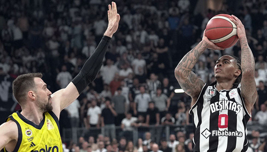 Beşiktaş üçlük olup yağarak servis kırdı