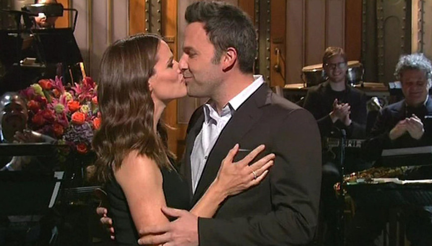 Kalpten seven karısını elinden kaçırdı.. Ondan boşandığıma çok pişmanım