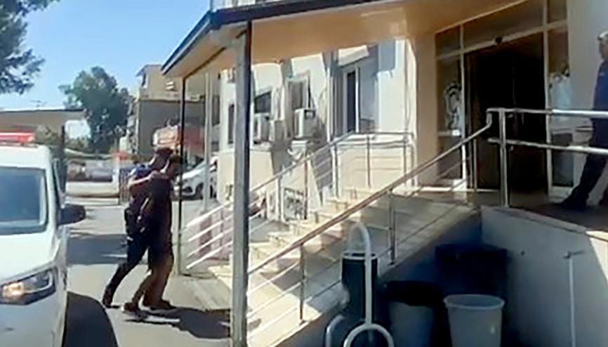 Adanada ‘Dur’ ihtarına uymayıp, kaçan firari hükümlü polisin takibiyle yakalandı