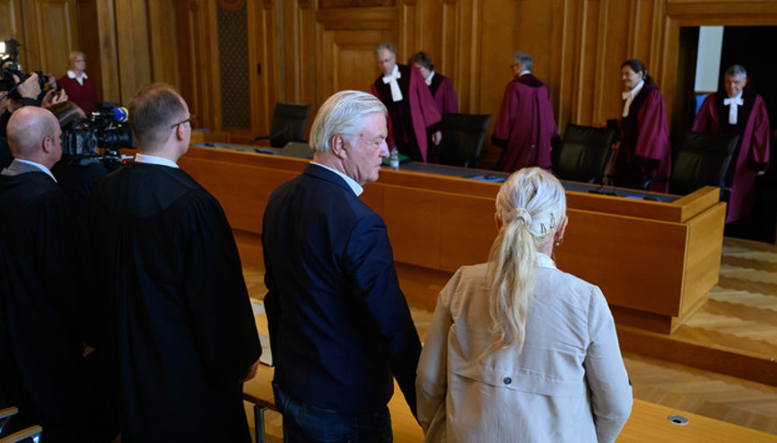 Almanya’da aşırı sağcı yayına izin