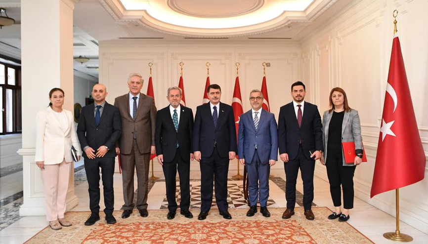 Ankaralı muhtarlara akademik eğitim