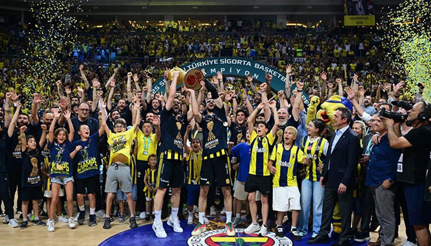 Basketbol Süper Liginde şampiyon Fenerbahçe Beko Fenerbahçe Beko - Beşiktaş Fibabanka maç sonucu