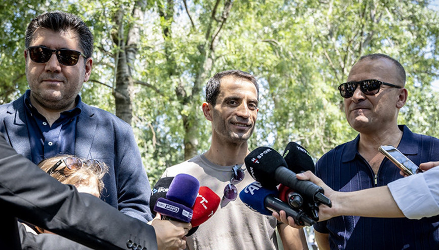 99. Gazi Koşusu öncesi Yıldızlarla Kahvaltı etkinliği gerçekleştirildi