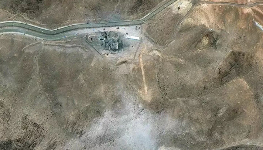 Uydu fotoğrafları yayınlandı... ABD saldırıları sonrasında İranın Fordo nükleer tesisinde oluşturduğu hasar