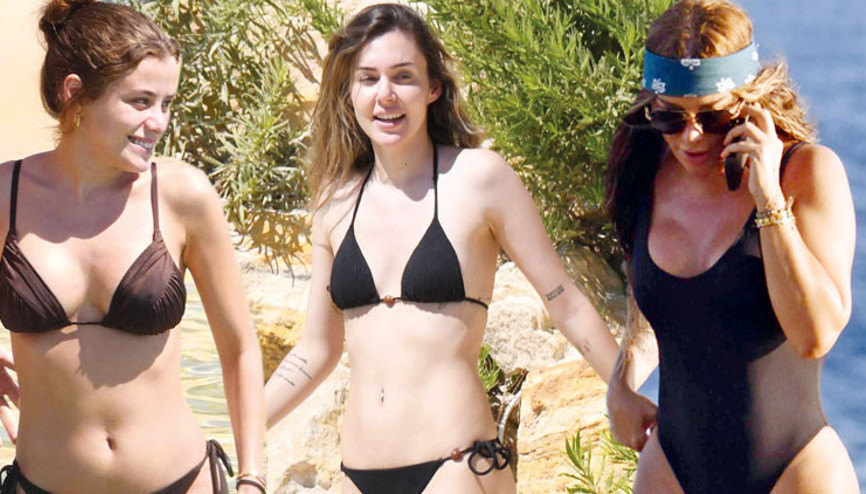 Plajlar podyuma döndü