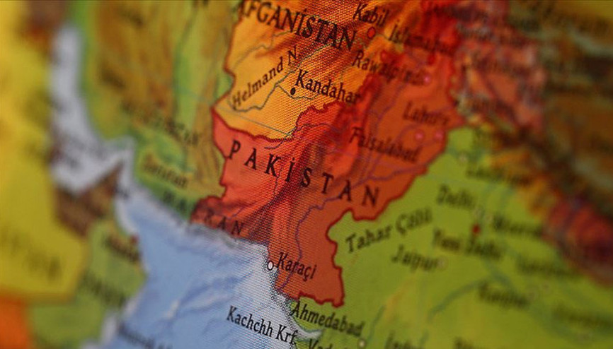 Pakistan’da askeri konvoya bombalı saldırı: 13 ölü